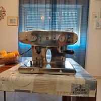 Macchina da caffè illy x2. 1