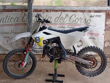 Moto Husqvarna 85