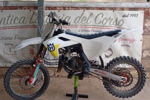 Moto Husqvarna 85