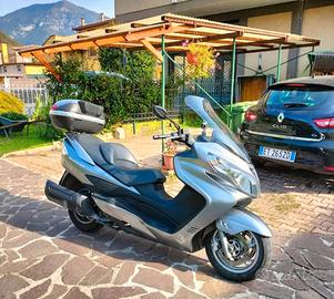 Suzuki Burgman 400