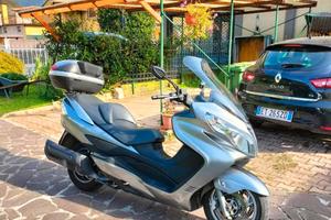 Suzuki Burgman 400