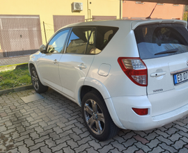 Toyota Rav 4 del 2010. Tutto in ordine 2.2 dcat