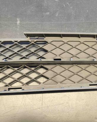GRIGLIA ANTERIORE INFERIORE SX BMW 3 E90 2005 OE 5