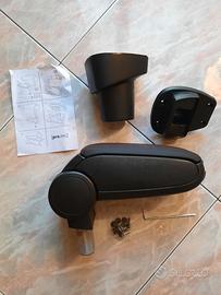 Bracciolo poggiagomito anteriore