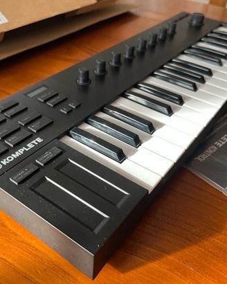 Native Instruments - Tastiera Komplete Kontrol M32