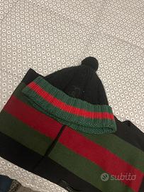 Gucci cappello scuarpa