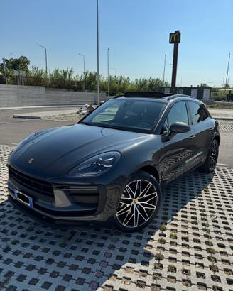 Porsche Macan T
