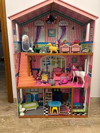 Casa per bambole in legno
