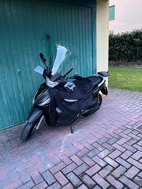 Kymco People s 200
