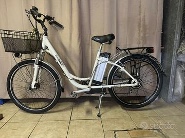 Bici elettrica donna adriatica