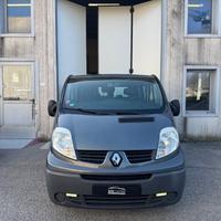 Renault Trafic 2.0 dci 9 posti