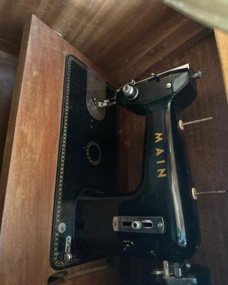 Macchina da cucire vintage