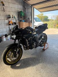 Kawasaki ZR-750J 2004 A2