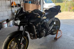 Kawasaki ZR-750J 2004 A2
