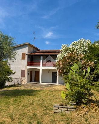 CASA INDIPENDENTE A BASSANO IN TEVERINA