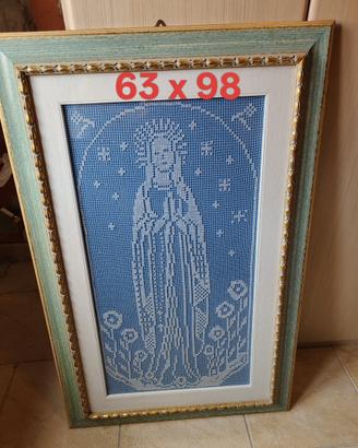 Quadro con ricamo filet – Madonna di Lourdes