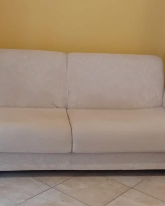 Divano letto matrimoniale