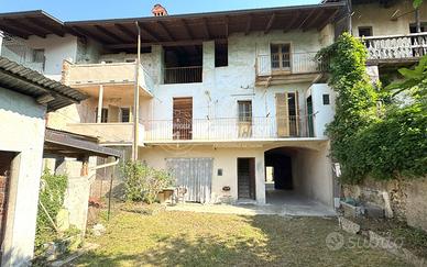 Casa indipendente a San Giorgio Canavese 7 locali