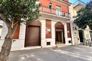 NEGOZIO A SAN SEVERO