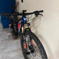 Mtb berria taglia xs carbonio anno 2024