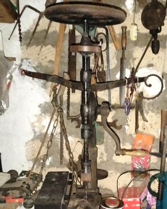 trapano a colonna d 'epoca