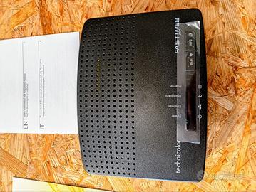 📡 Modem Technicolor TG582n V2 – Perfettamente Fun