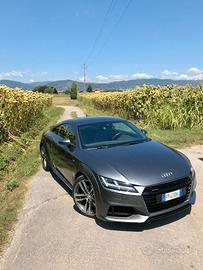 Audi TT mk3 2.0 TFSI 230cv Quattro S-tronic S-line