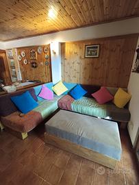 Divano letto con pouf