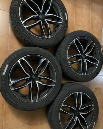 Cerchi più gomme audi q3