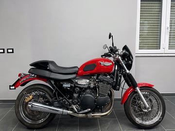 Triumph Legend TT 900