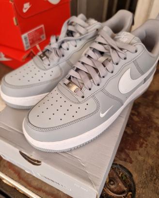 nike AIR FORCE 1 42.5