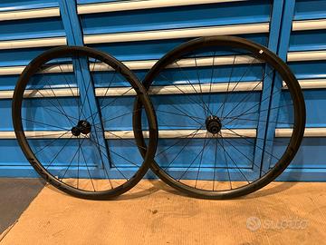 Ruote specialized roval alpinist clx carbon disk