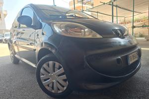 PEGEOUT 107 5 PORTE 1.0 BENZ. CLIMA, CYTI. 07