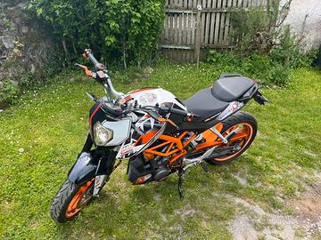 Ktm Duke 390