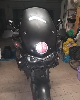 Aprilia Caponord 1000. Raid