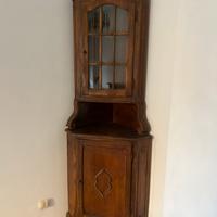 Mobile ad angolo in legno massello
