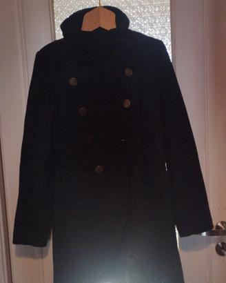 cappotto nero corto avanti 