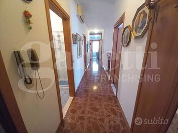 Appartamento in centro a sottomarina [3539]