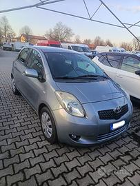 Toyota Yaris 1.3 5 porte