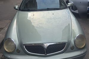 Lancia Lybra