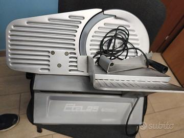 Affettatrice elettrica Essegielle Eta 25