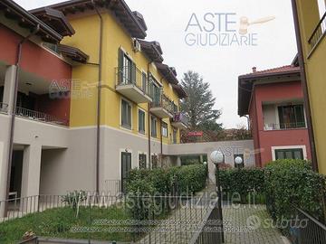 Appartamento Castelletto sopra Ticino [A4287964]
