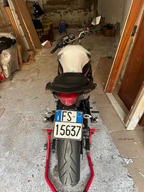 Yamaha xj6