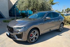 Maserati Levante Gransoprt Super T-stock prezzo