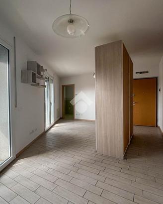 UFFICIO A VILLA D'ALMÈ