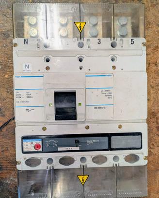 INTERRUTTORE  HAGER H800n 4POLI