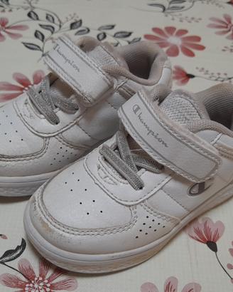 Scarpe Champion misura 23