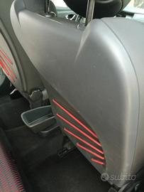 RENAULT Captur 1.5 dCi 90cv adatta ai neopatentati
