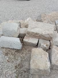 pietre squadrate