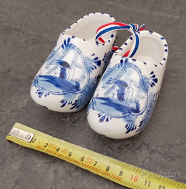 Zoccoli in porcellana Delft Blue artigianali